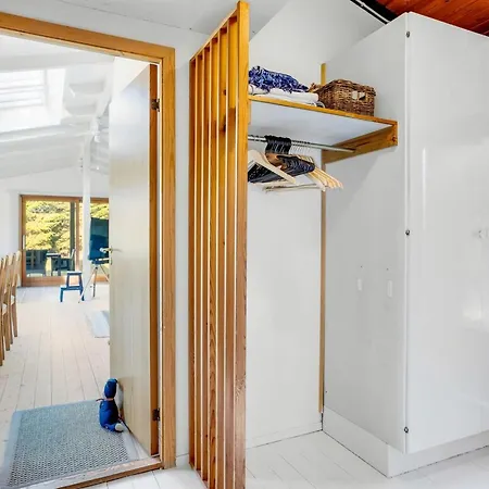 度假居 Torkel - 1km From The Sea By Interhome *
